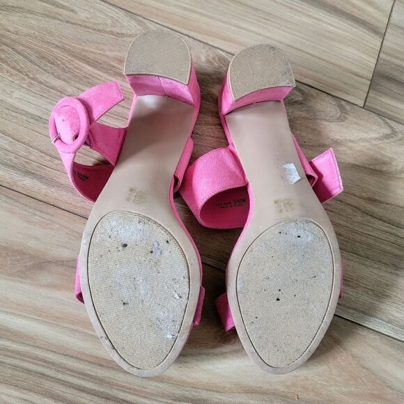 Chinese Laundry Rave Buckle Block Heel Suede Sandal in Bubblegum Pink - Picture 10 of 11